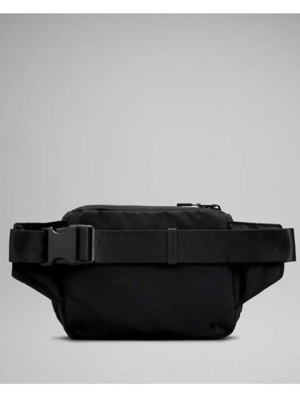 LULULEMON Clean Lines Belt Bag 2L in Black - Picture 3 of 16